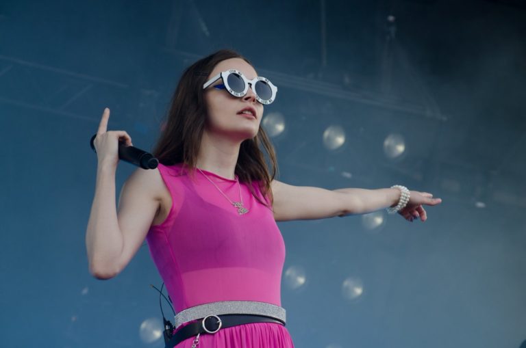 It’s OK, CHVRCHES Doesn’t Actually Believe Love Is Dead